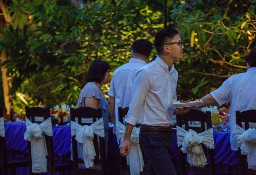 ホテル Reveal Courtyard In Reveal Angkor