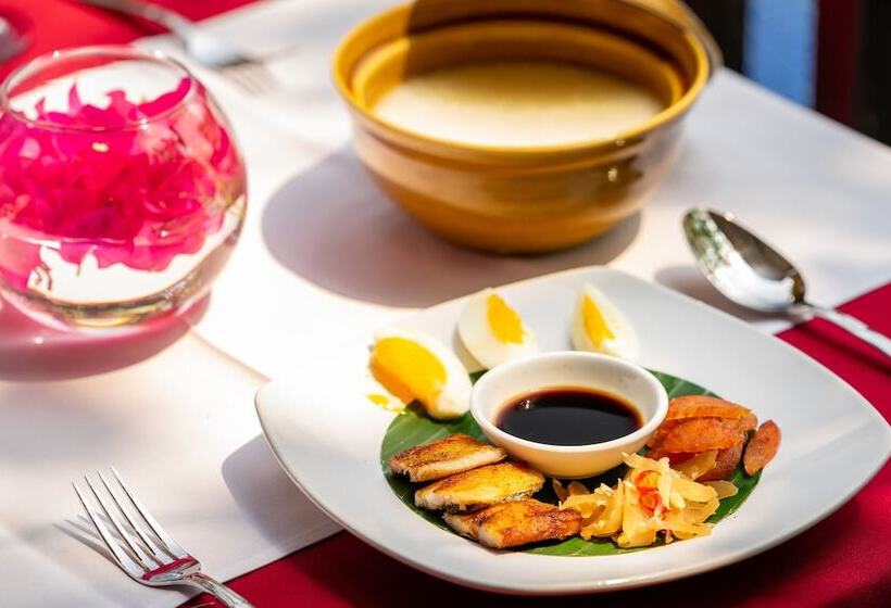 ホテル Reveal Courtyard In Reveal Angkor