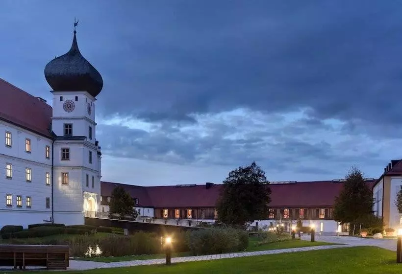 Отель Schloss Hohenkammer