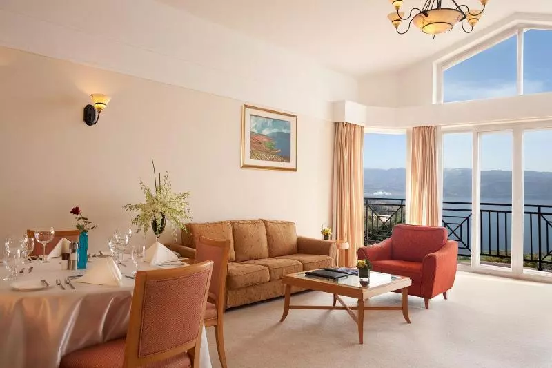 Отель Spring City Golf Resort