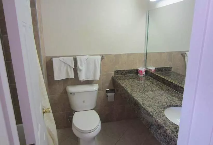 فندق Starlight Inn Canoga Park