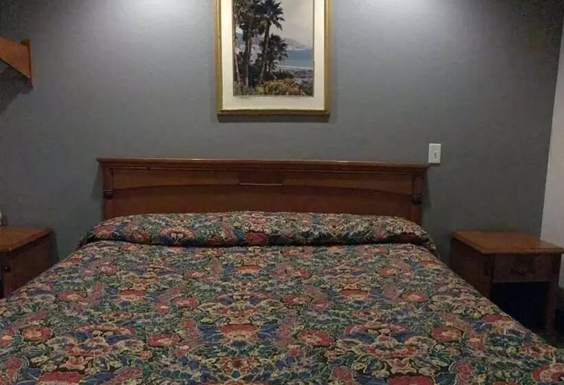 فندق Starlight Inn Canoga Park