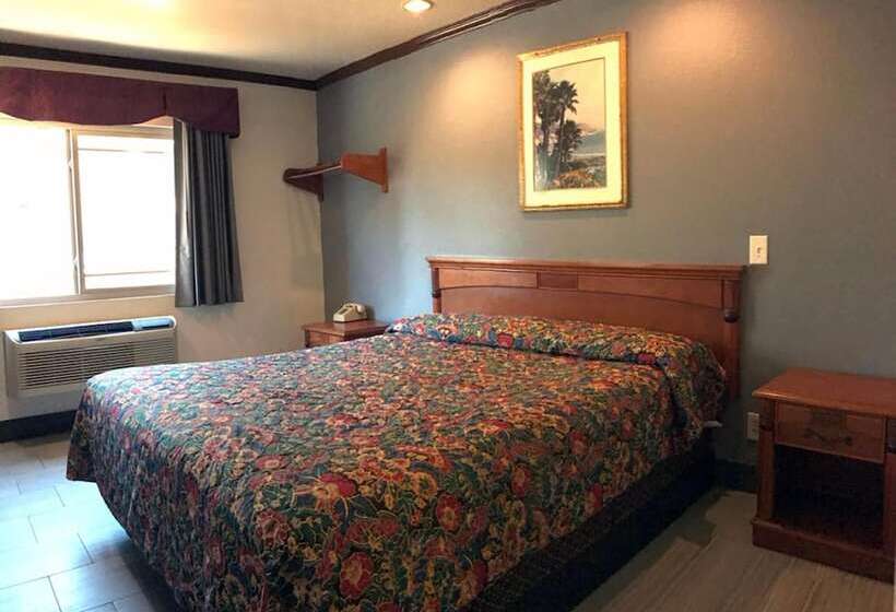 Отель Starlight Inn Canoga Park