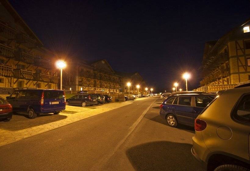 בית מלון כפרי Tatragolf Mountain Resort