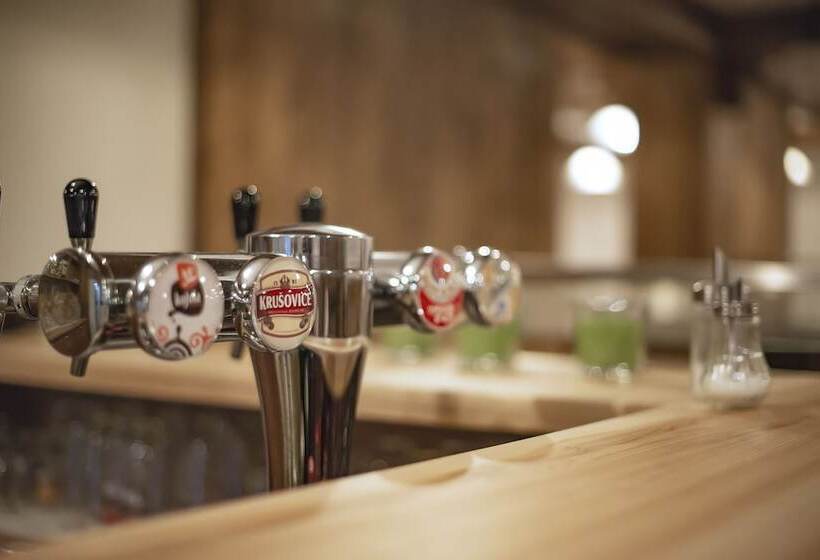 בית מלון כפרי Tatragolf Mountain Resort