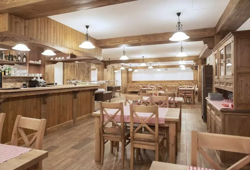 ホテル Tatragolf Mountain Resort