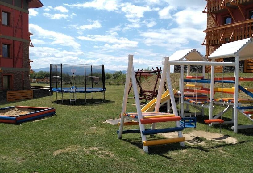 בית מלון כפרי Tatragolf Mountain Resort