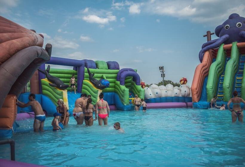 בית מלון כפרי Tatragolf Mountain Resort