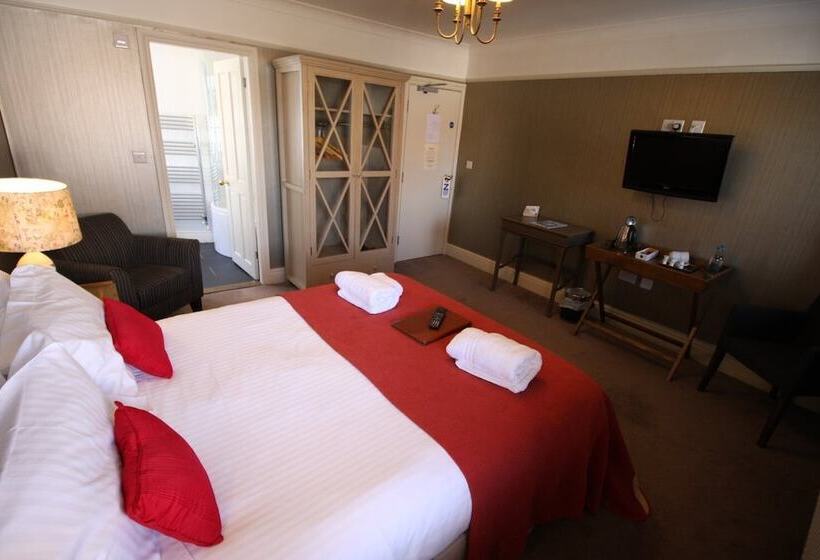 Hotel The Angel In Wootton Bassett