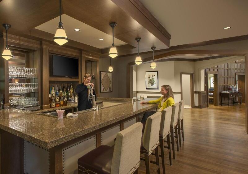 בית מלון כפרי The Sewanee Inn