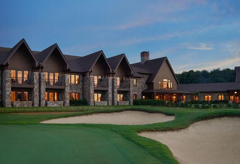 בית מלון כפרי The Sewanee Inn