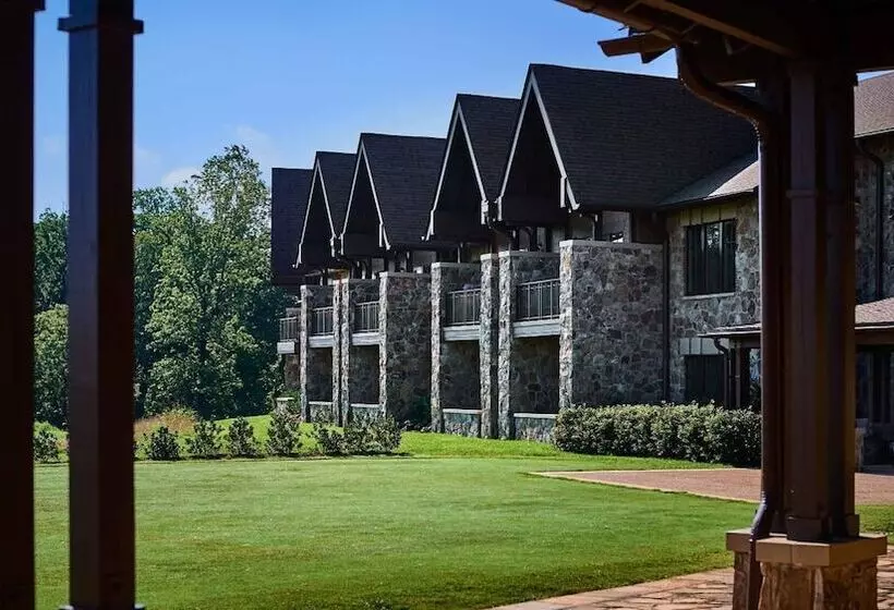 Отель The Sewanee Inn