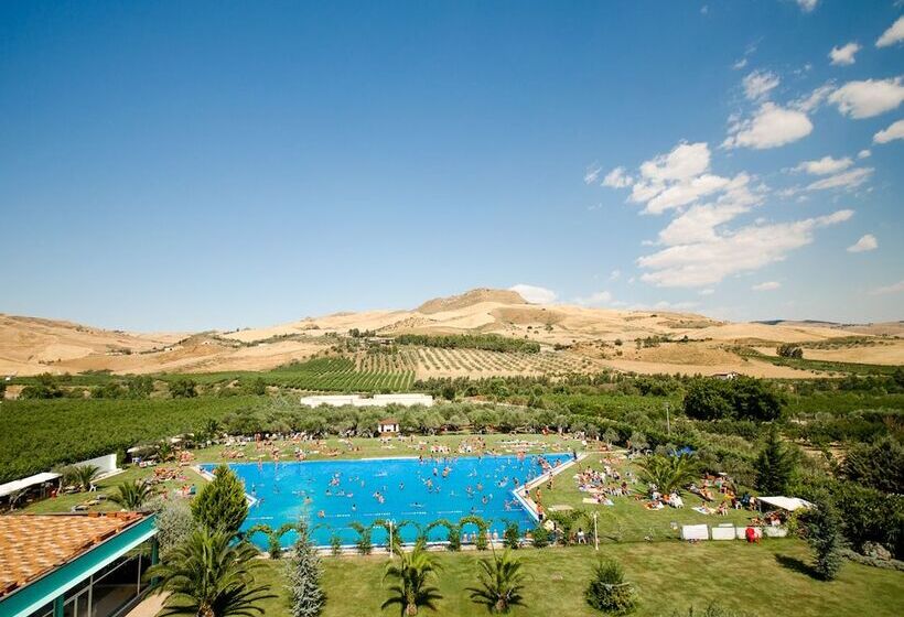 فندق Villa Giatra