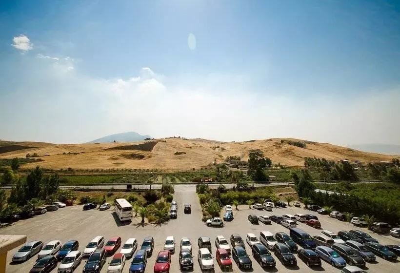 فندق Villa Giatra