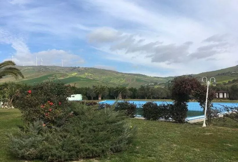 فندق Villa Giatra