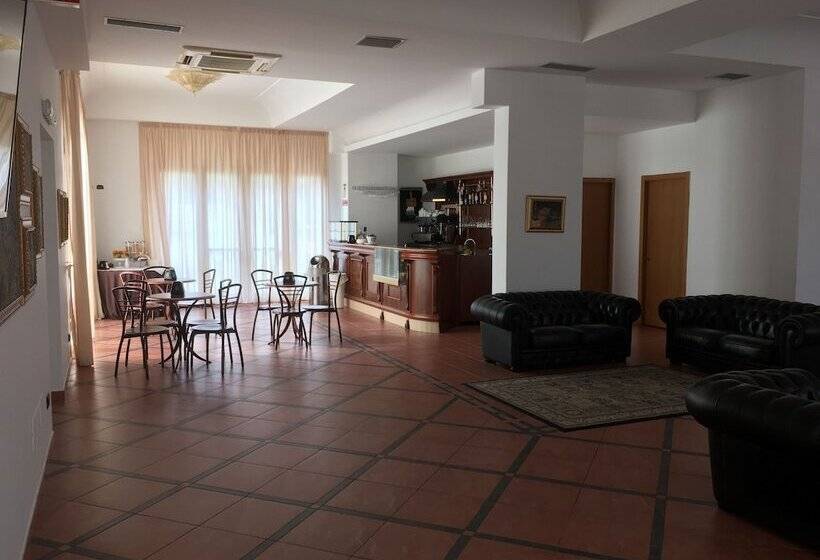 فندق Villa Giatra