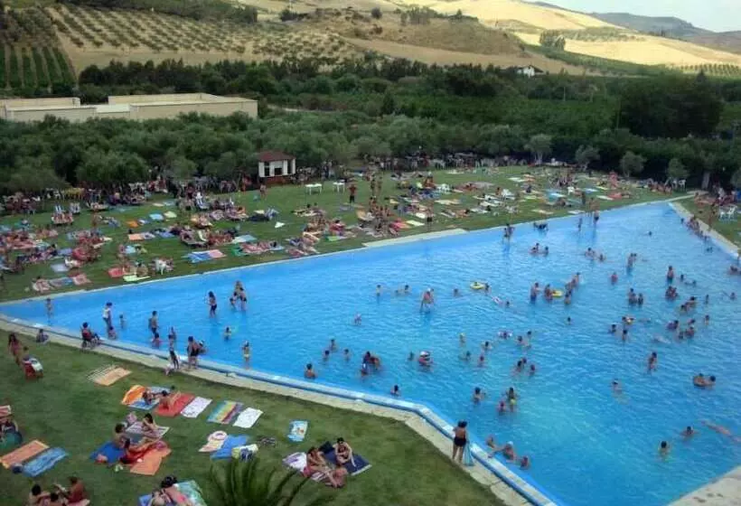 فندق Villa Giatra