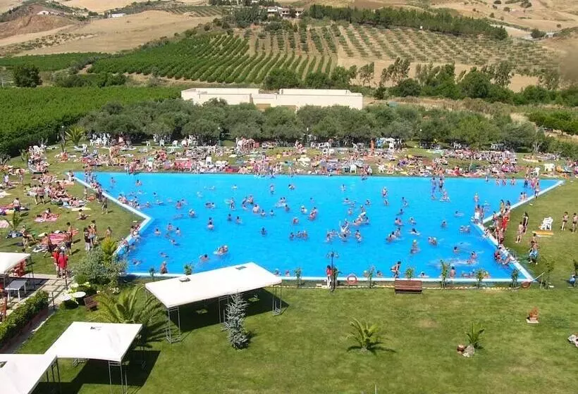 فندق Villa Giatra