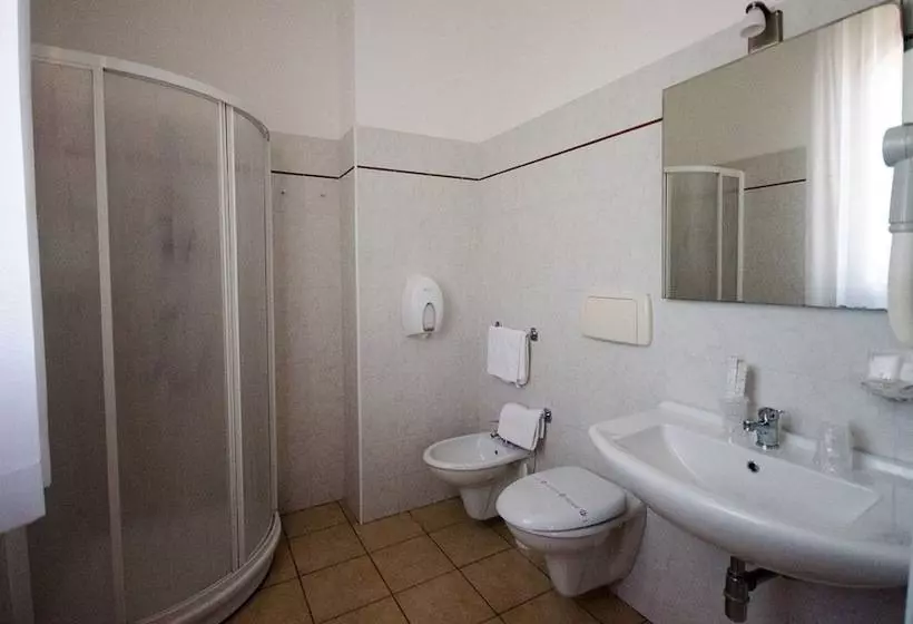 فندق Villa Giatra