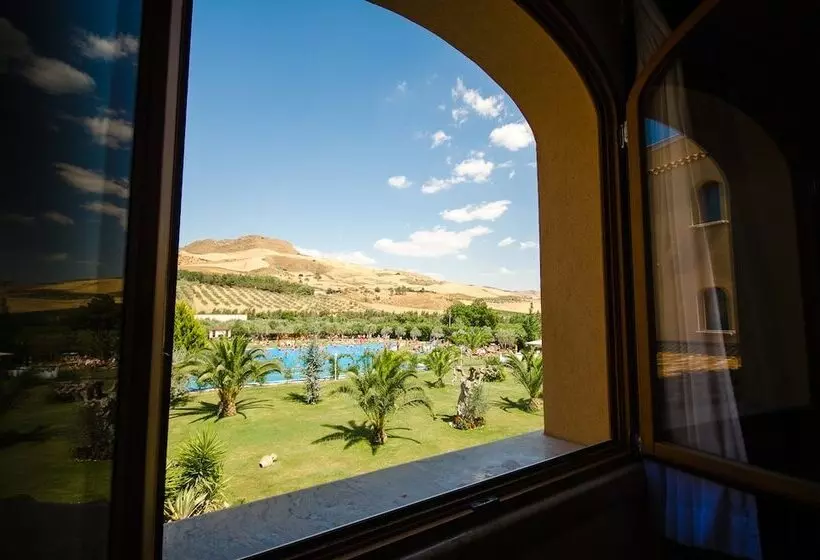 فندق Villa Giatra