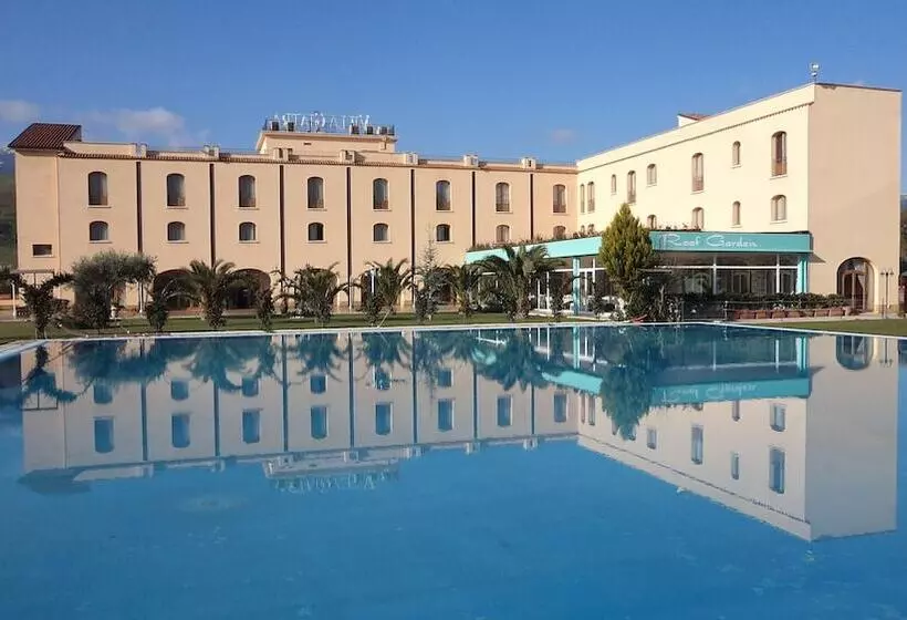 فندق Villa Giatra