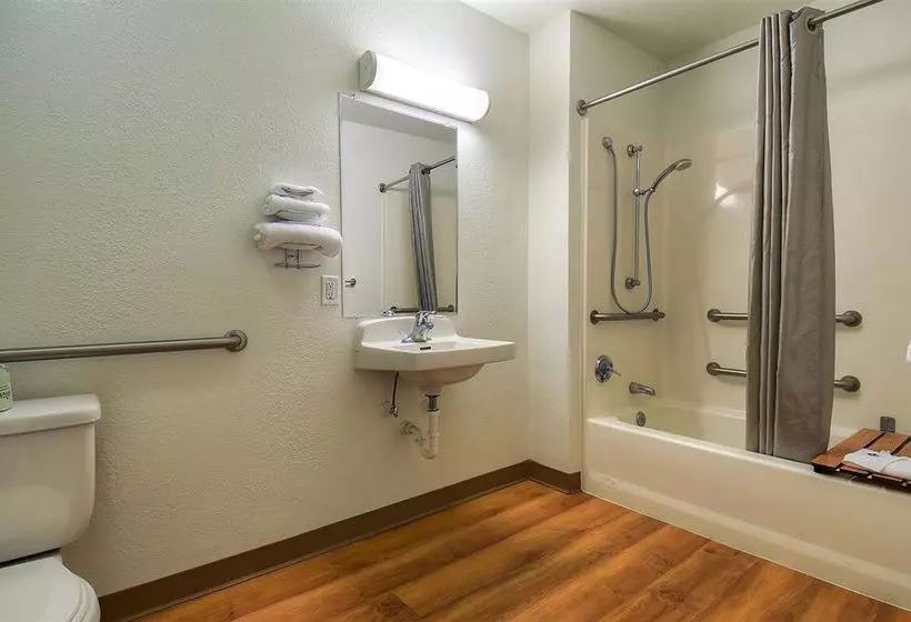 Motel 6 Los Angeles Whittier