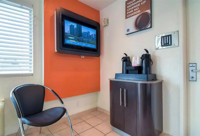 Motel 6 Los Angeles Whittier