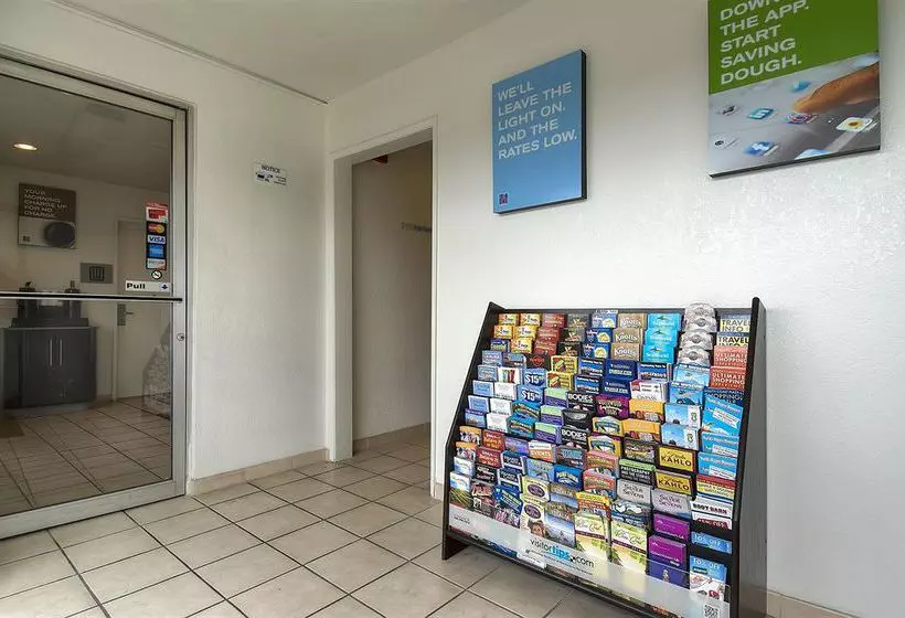 Motel 6 Los Angeles Whittier