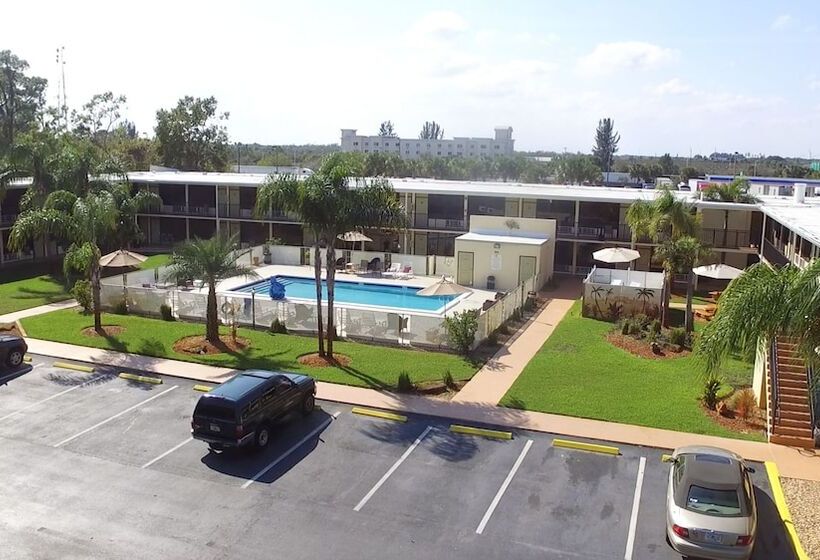 汽车旅馆  At Home Inn  Fort Pierce