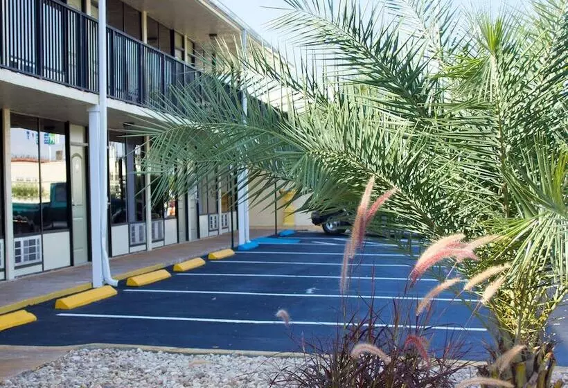 汽车旅馆  At Home Inn  Fort Pierce