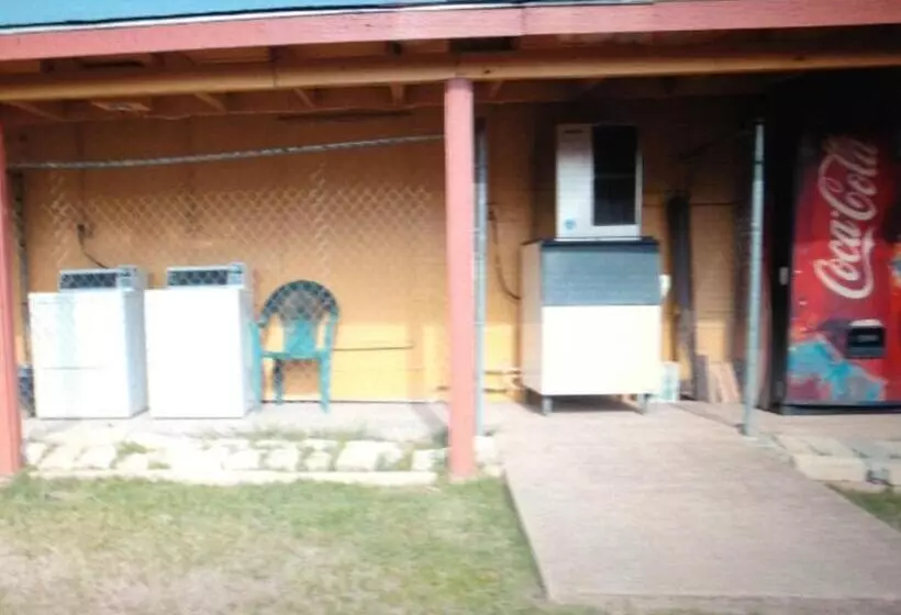 汽车旅馆 Budget Inn Buffalo