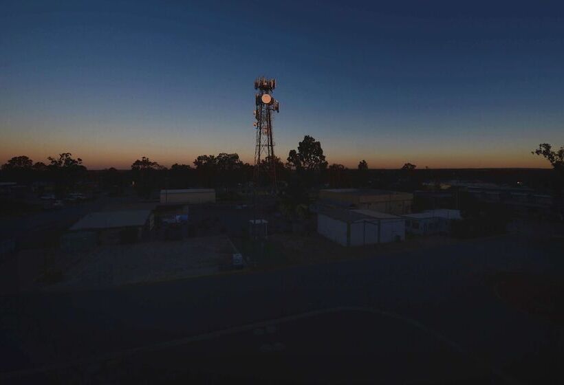 Oaks Moranbah Suites