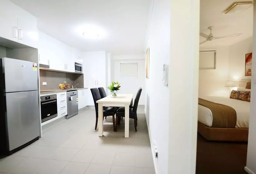 Oaks Moranbah Suites