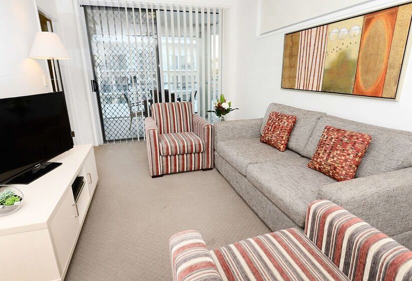 Oaks Moranbah Suites