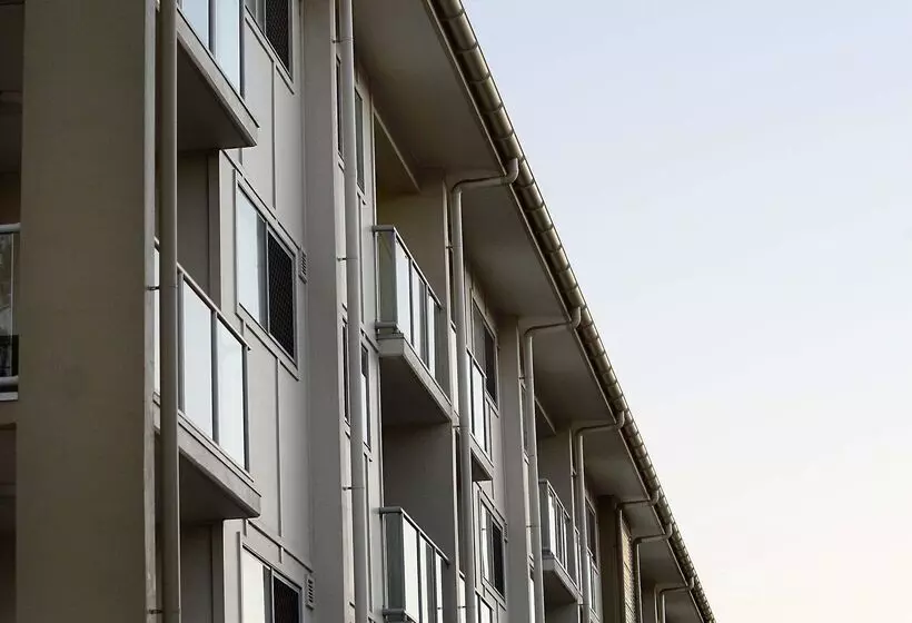 Oaks Moranbah Suites