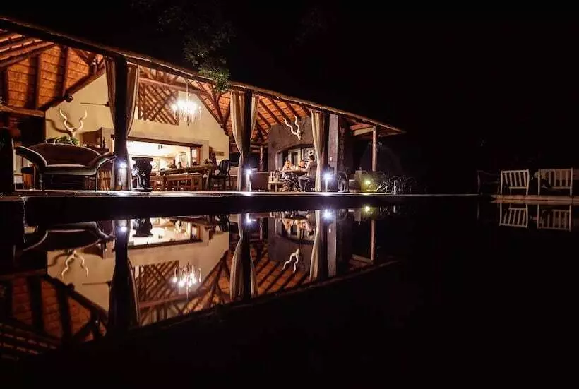 Pensjonat Khaya Ndlovu Safari Manor