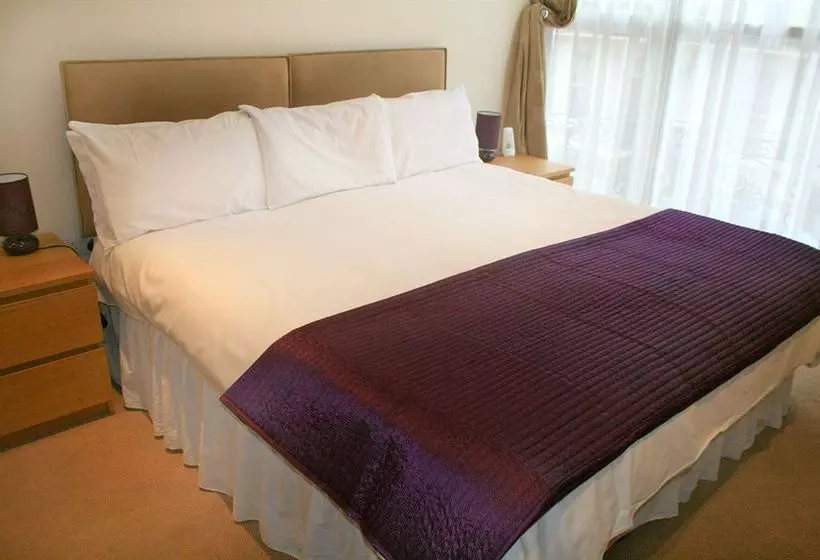 فندق The Kelvin Guest House