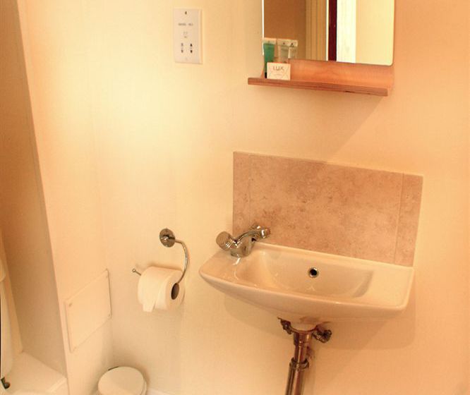 فندق The Kelvin Guest House