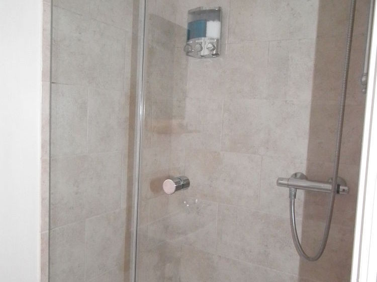 فندق The Kelvin Guest House