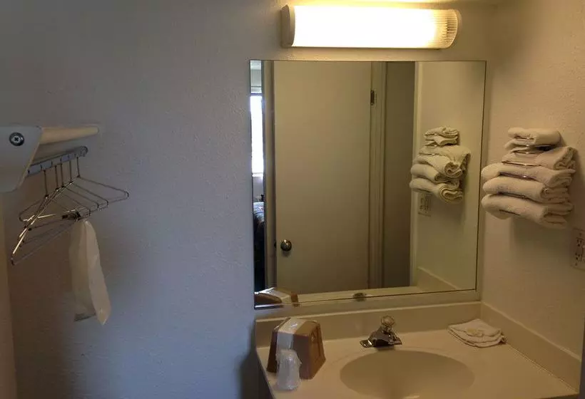 모텔 Red Roof Inn Bourbonnais