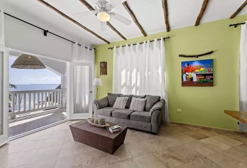 Umaya Resort & Adventures