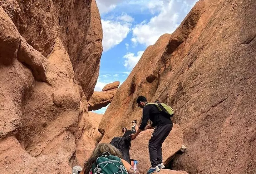 هتل Berbere De La Montagne