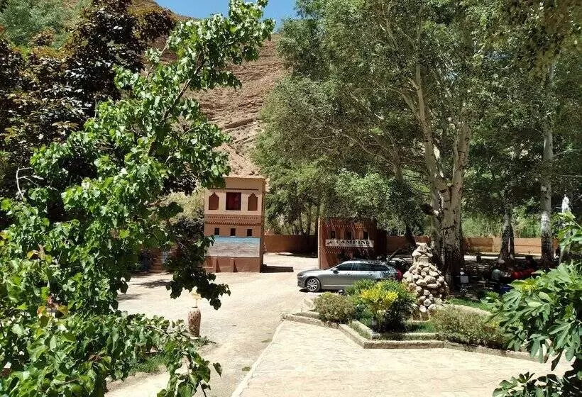 هتل Berbere De La Montagne