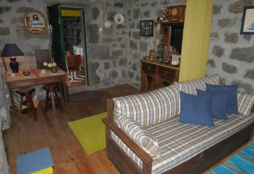 ホテル Casa Adega Alto Do Passinho