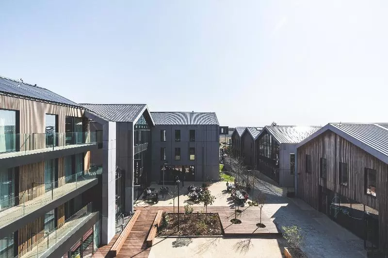 Hotelli Coloft Lille Lesquin