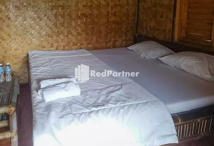 ホテル De Salak Homestay Gunung Salak Redpartner