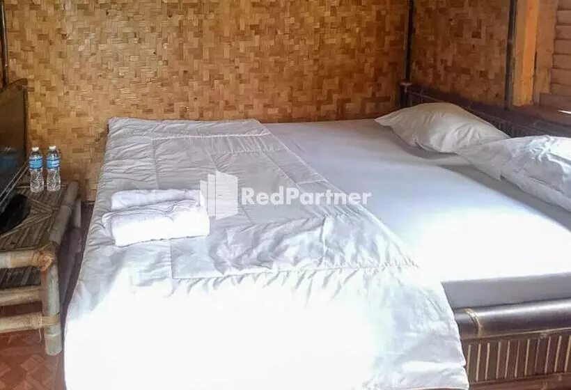 ホテル De Salak Homestay Gunung Salak Redpartner
