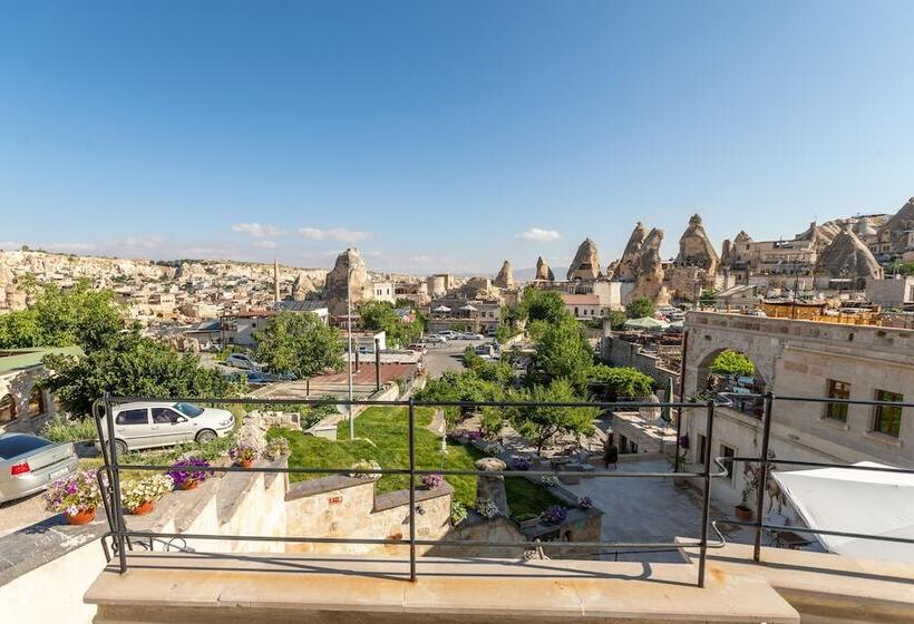 هتل Helen Cave Suites