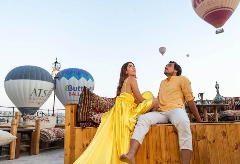 هتل Helen Cave Suites