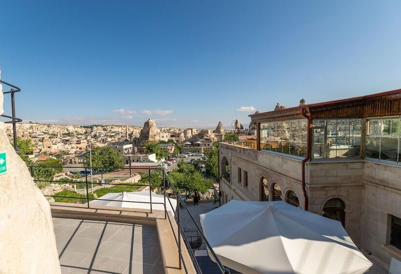 هتل Helen Cave Suites